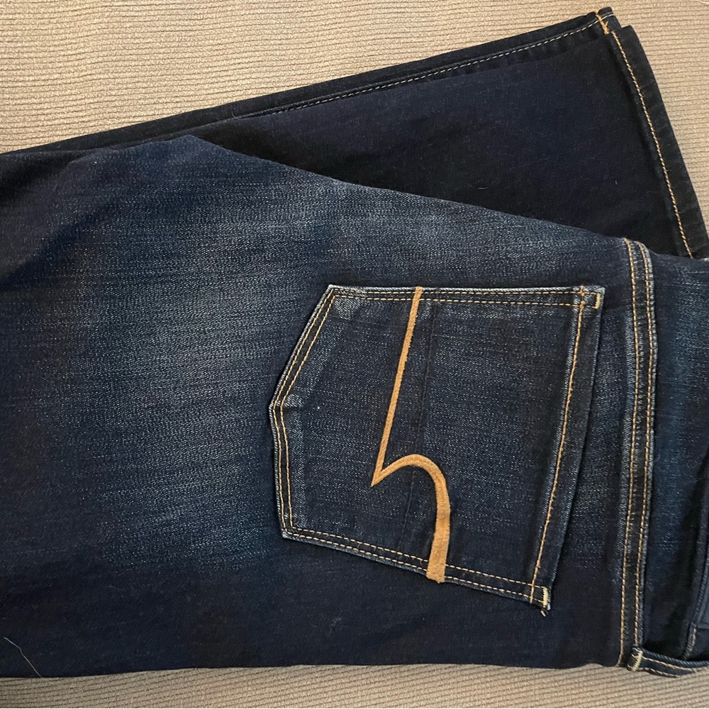 American Eagle women’s size 8 Jeans